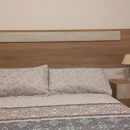 Apartment Andreu Llambrich 1°