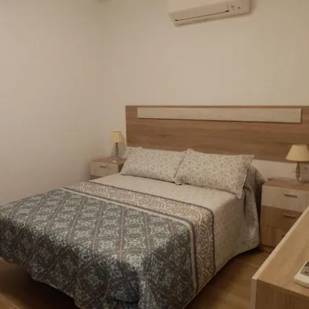 Apartment Andreu Llambrich 1° *
